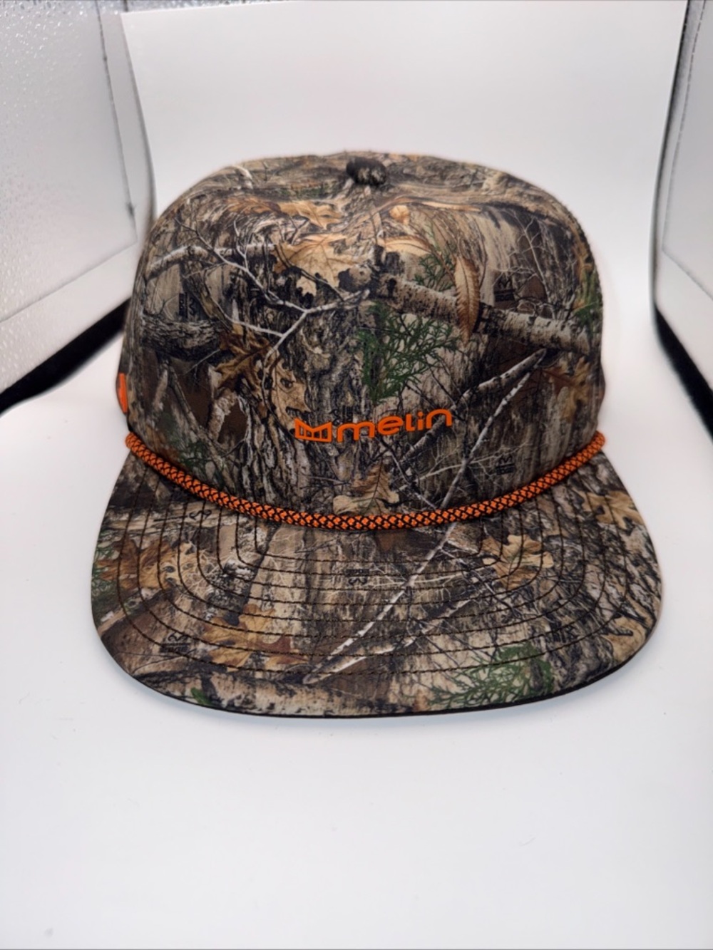 Melin Men's Camo Realtree Rope-Trim Snapback Hat in Orange Accents Sold out